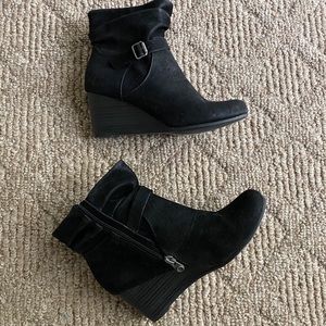 Ankle booties